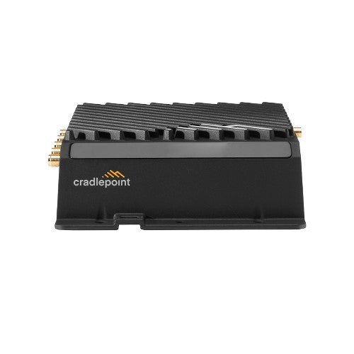 Cradlepoint R920 Mobile Ruggedized Router, Cat 7 LTE, Essential Plan, 2x SMA cellular connectors, 2x GbE Ports, Dual SIM, 3 Year NetCloud